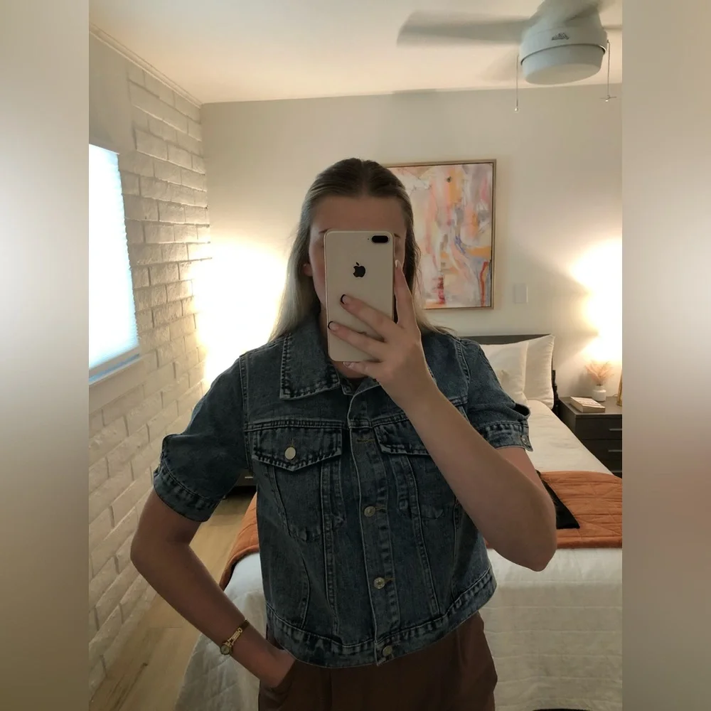 Denim Short Sleeve - Picture 3 of 5